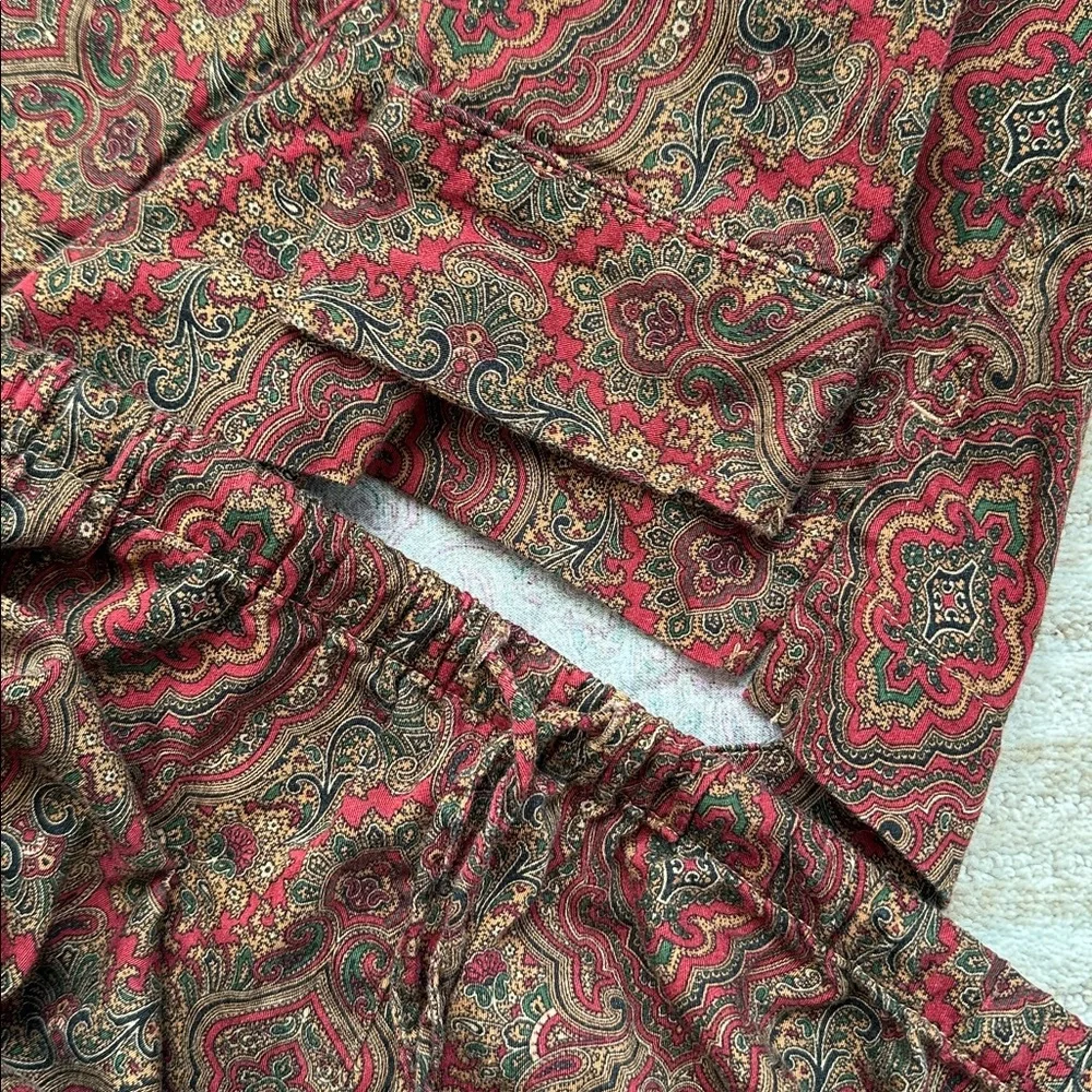 EUC Lauren Ralph Lauren Women's 2-Pc. Paisley-Print Pajamas Set Size Small